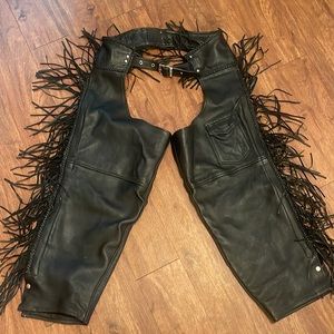 Unisex chaps with fringes